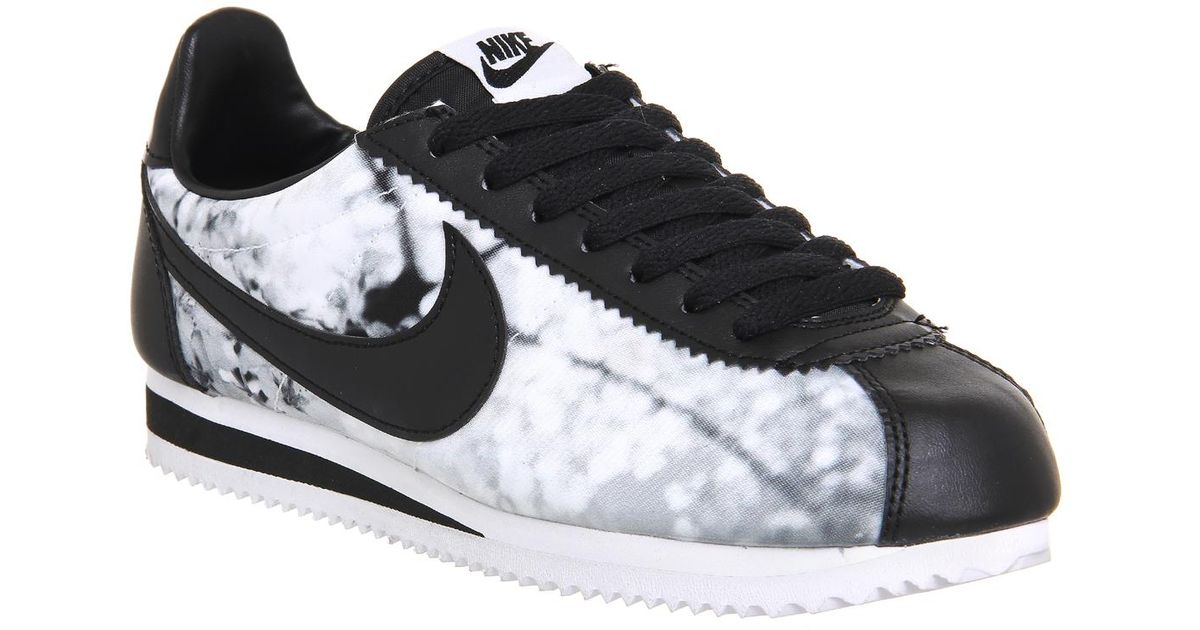 nike cortez gray