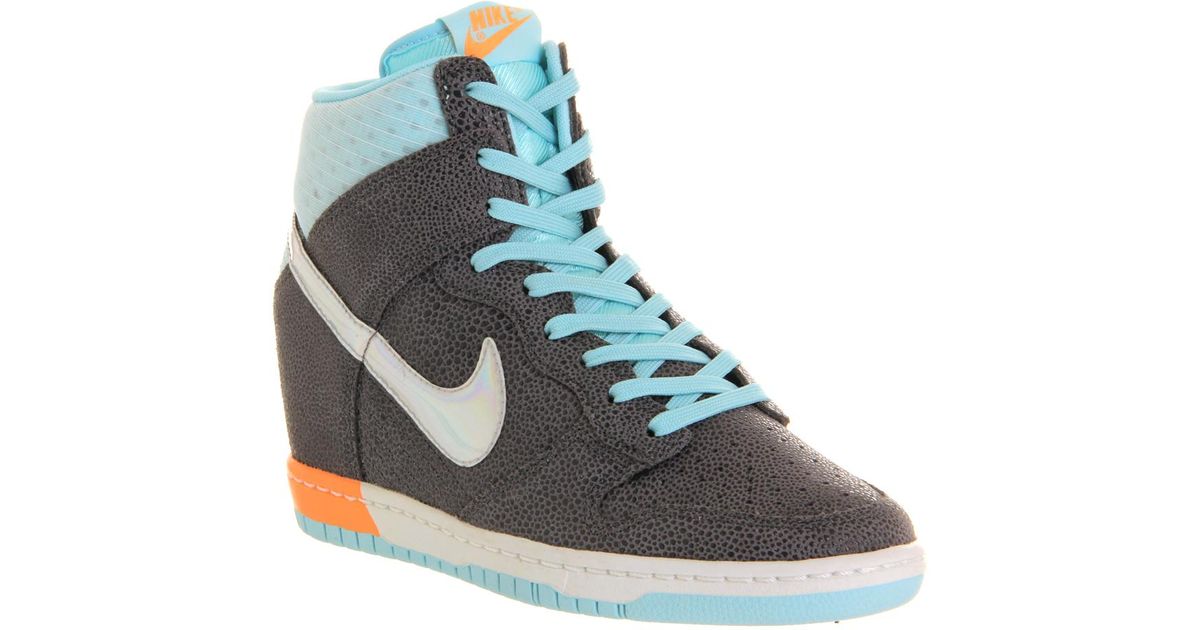 nike dunk sky hi