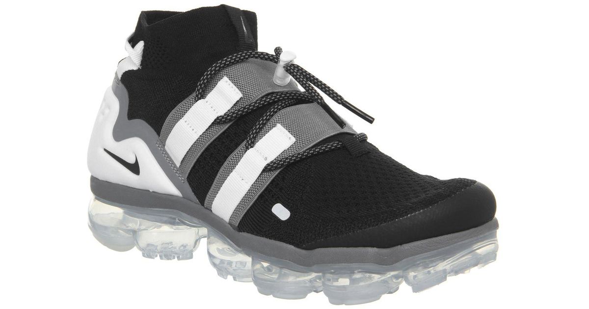 mens nike utility trainers
