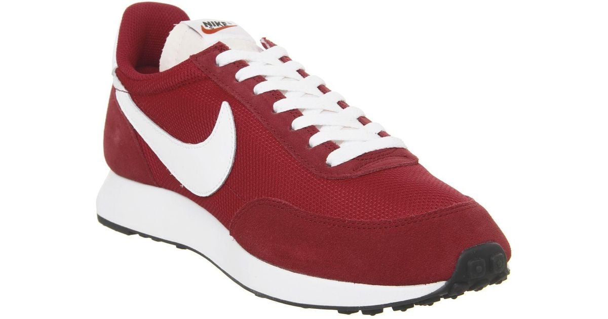 nike tailwind 79 gym red