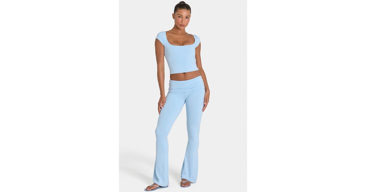 Blue Riot Buttercloud BO+TEE Buttercloud Flared Leggings in Blue | Lyst UK