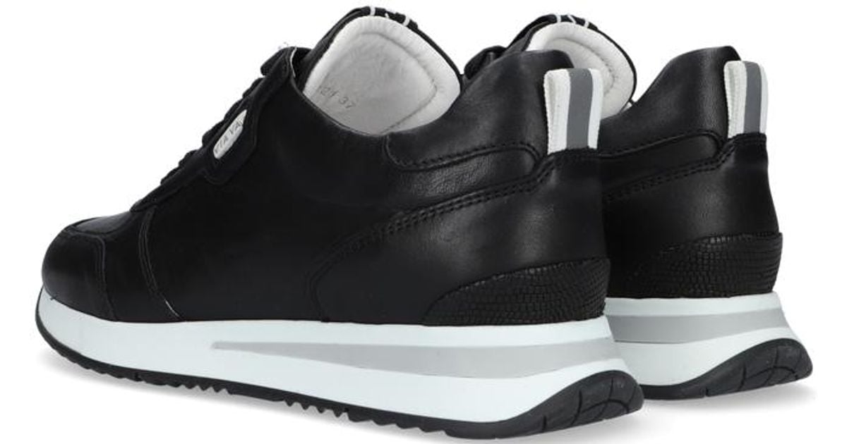 Nora Sam | VIA VAI beige sneakers | VIA VAI