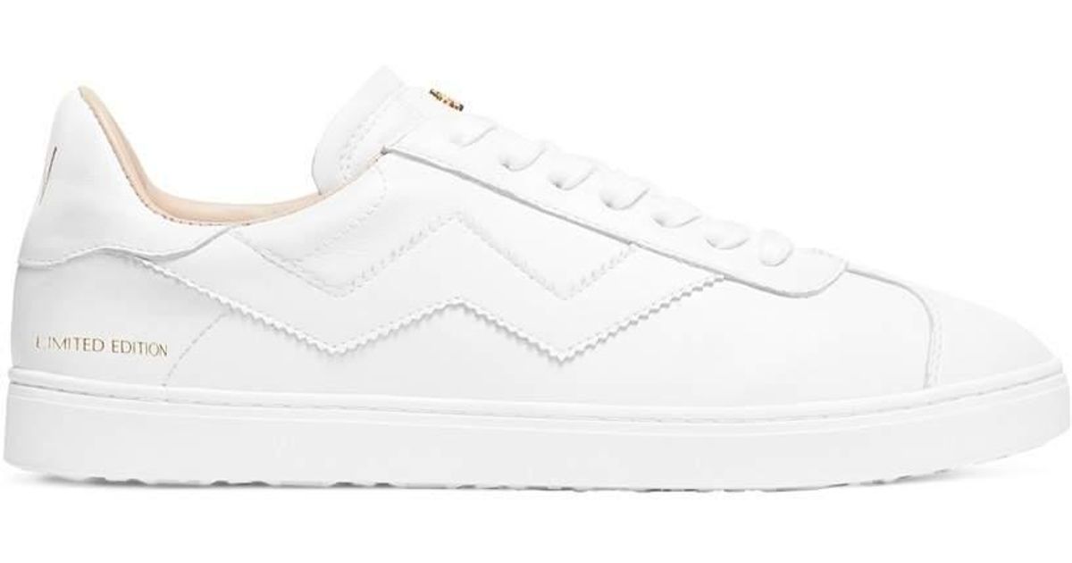 stuart weitzman daryl low top sneaker