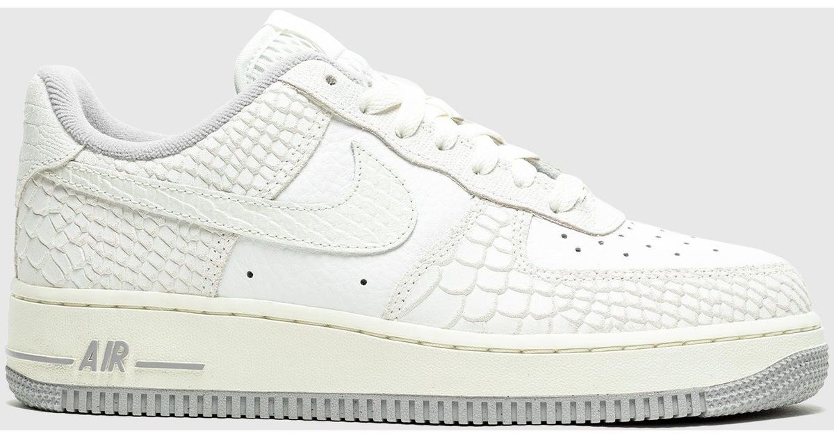 nike air force 1 07 lx rose