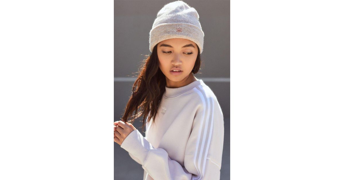 adidas fuzzy beanie