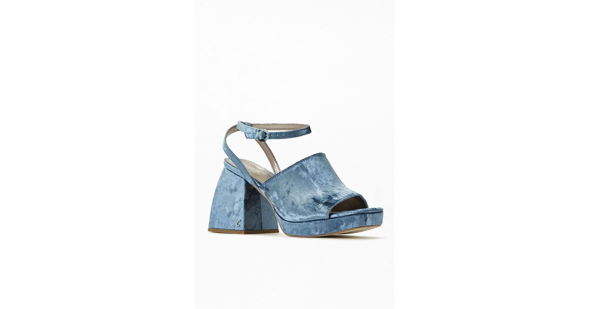 circus by sam edelman miranda heel