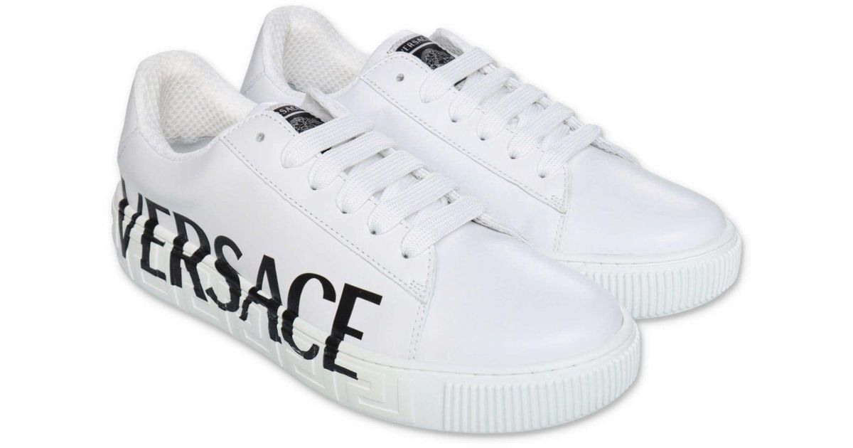 Versace Leather Sneakers Bianche In Pelle Con Dettaglio Logo in White ...