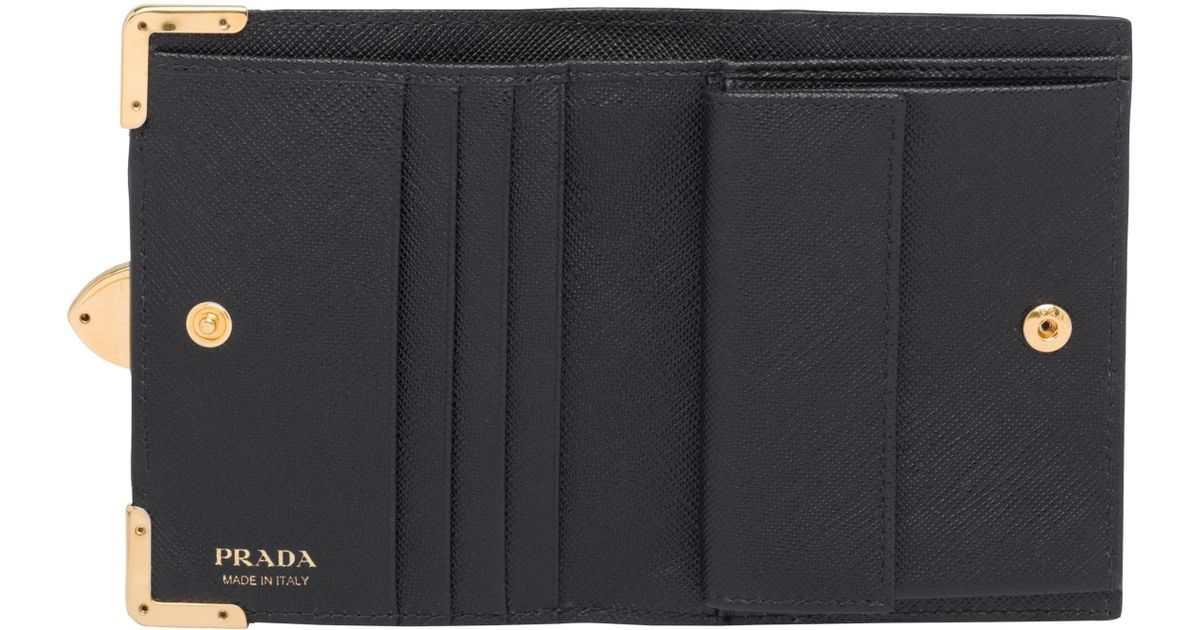 prada saffiano wallet small