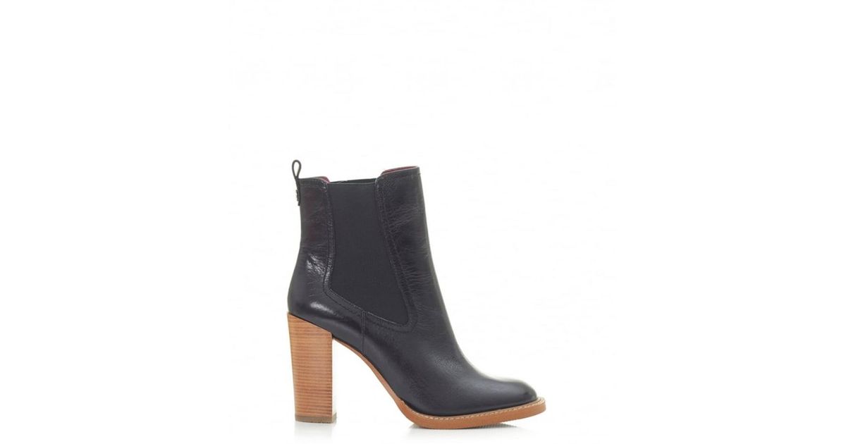 chelsea boots wooden heel