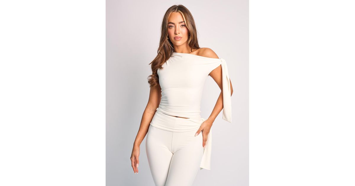 ★LARTIGENT★ L17 DOT ONESHOULDER TOPWHITE One-shoulder layered top - White | Guts & Gusto