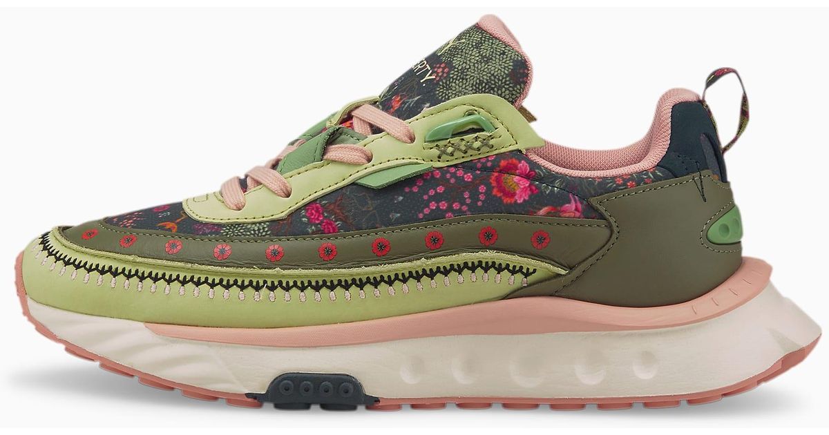 controversial new nike running shoes