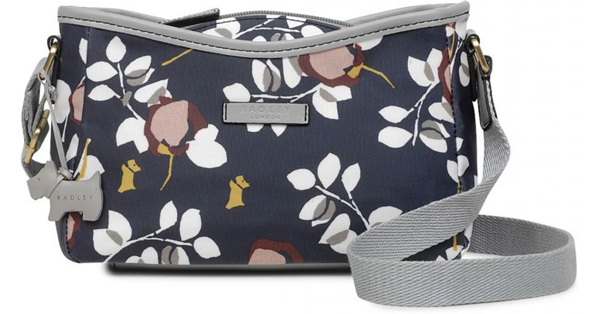 Radley Corams Field Medium Ziptop Cross Body Bag in Green Lyst