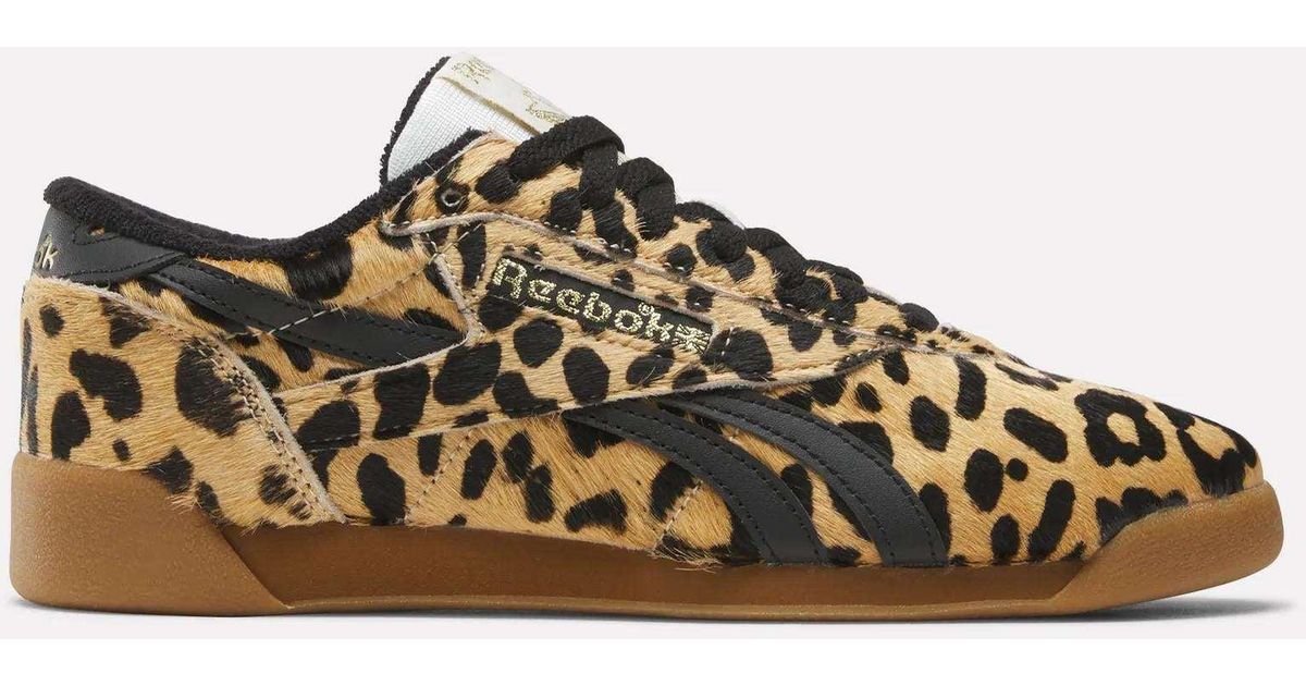 Trashed Reebok Freestyle Reebok Freestyle Lo Shoes in Brown | Lyst