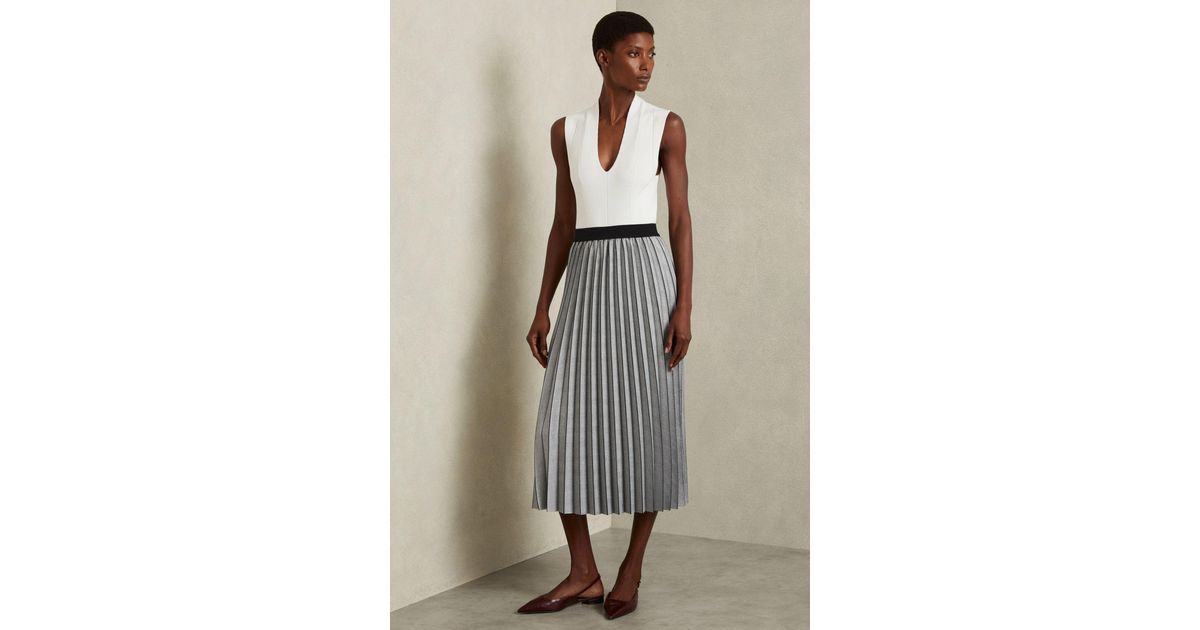 Reiss Checked Pleated Midi Skirt in Natural | Lyst
