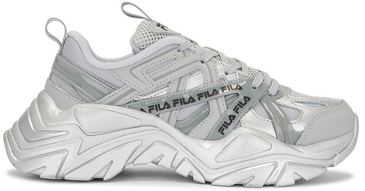 Cute! 限定!!☆ Fila ☆ Electrove 2 \"llic Silver\" Fila Electrove 2 in Metallic Silver, Highrise & Black | REVOLVE