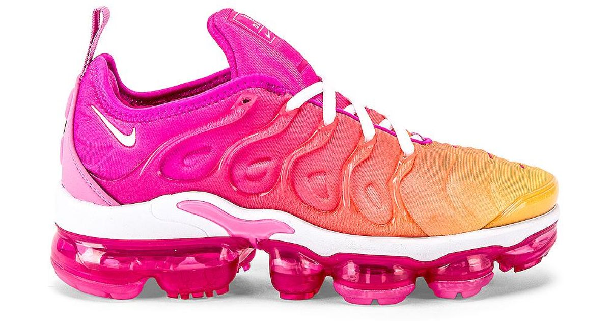 vapormax plus rose gold