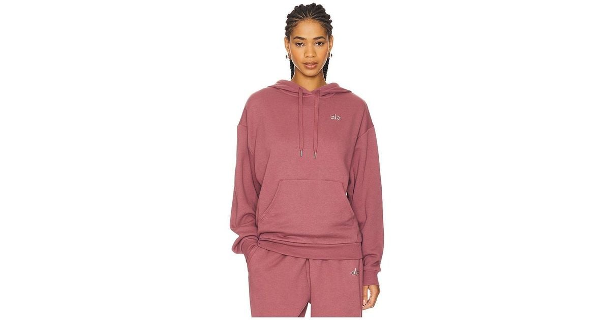 Alo Yoga Accolade Hoodie in Red | Lyst UK