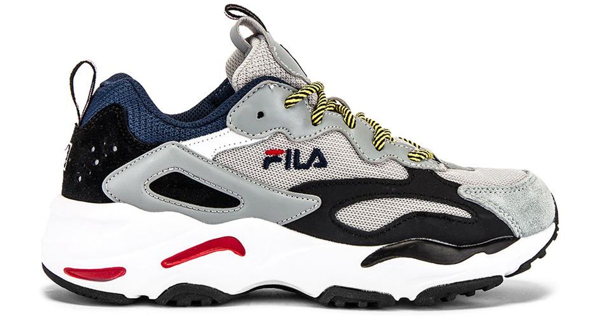 Fila Suede Ray Tracer in Grey (Gray) - Lyst