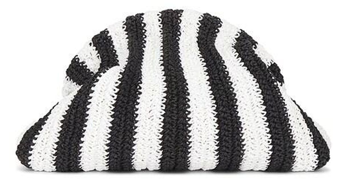BC BLACK LACE TERRA CLUTCH