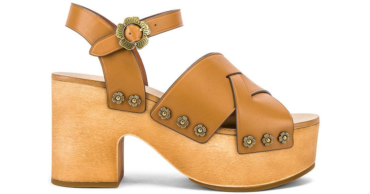 nessa clog sandal