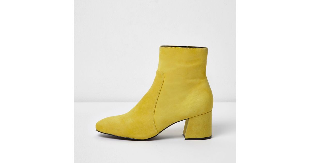 ankle boots yellow