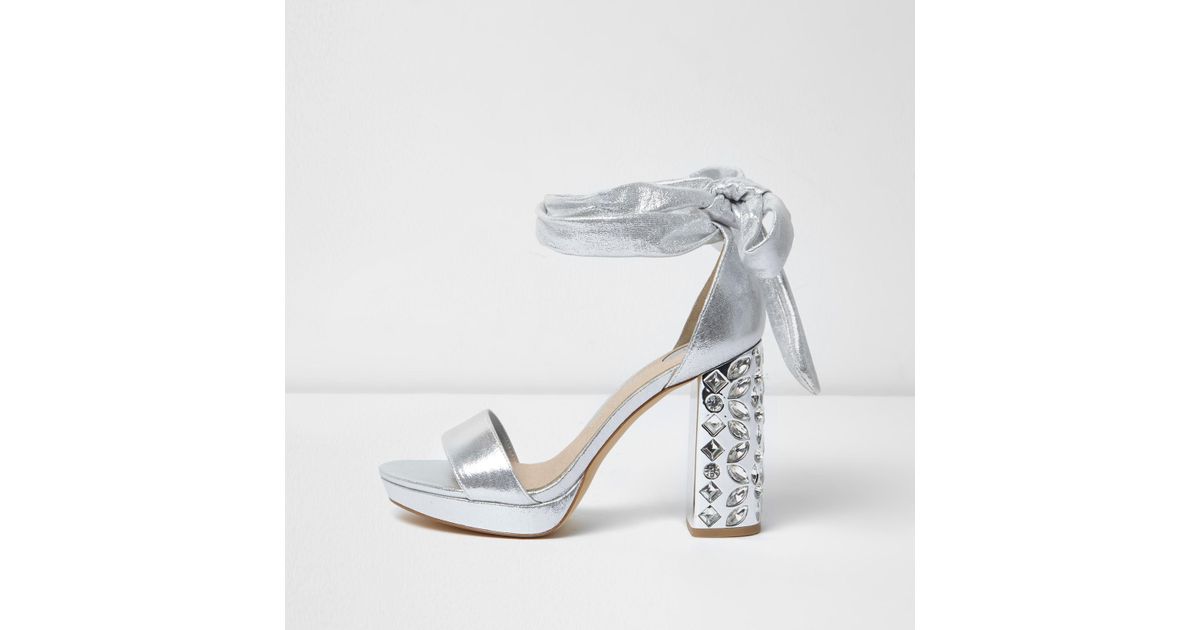 silver heels tie up