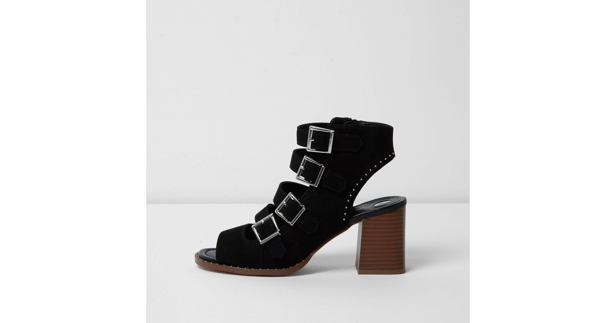 black buckle block heel sandals