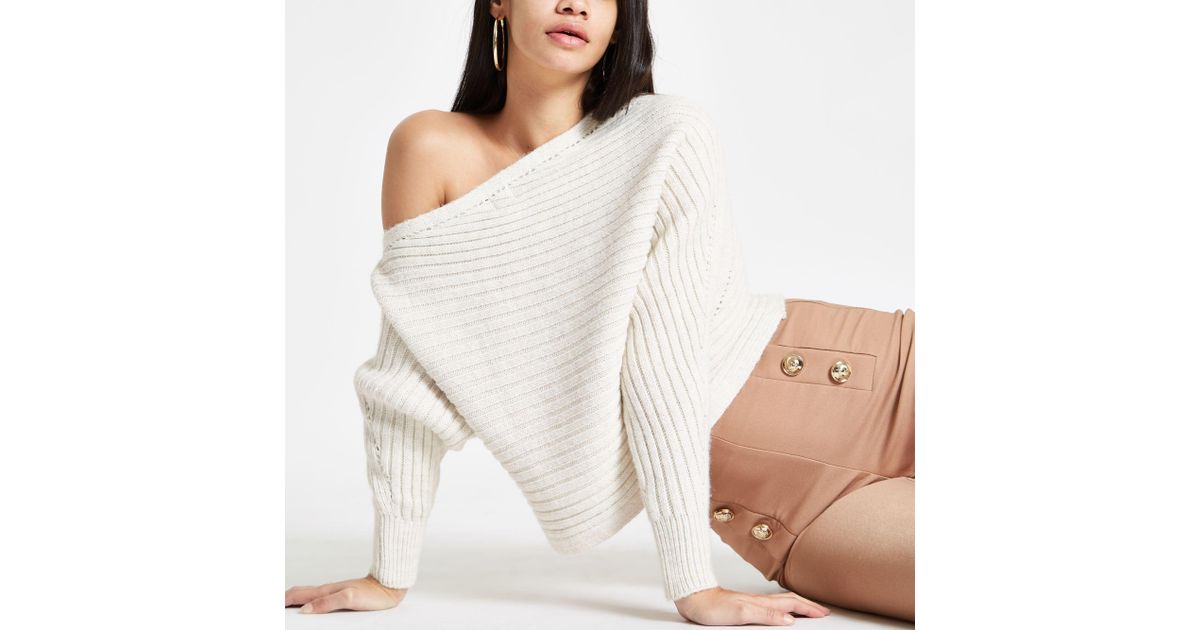 asymmetric jumper river island
