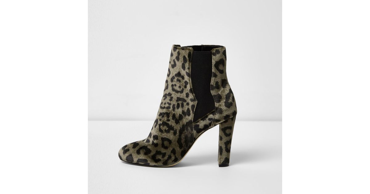 wide fit leopard print boots
