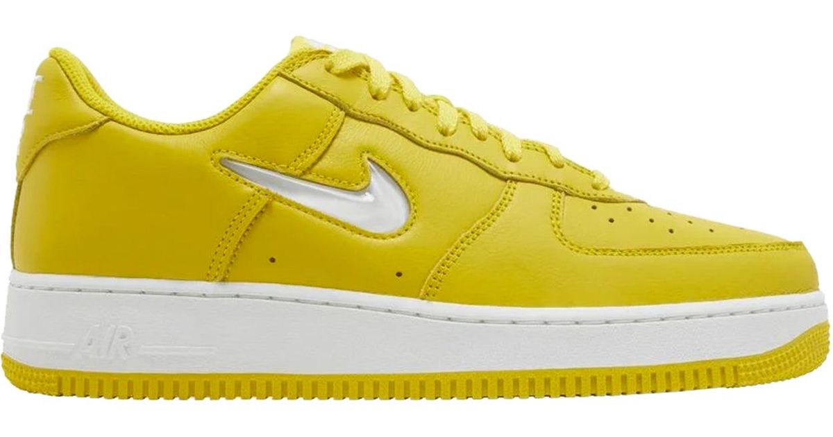 Nike Air Force 1 Low Retro Shoes In Yellow, for Men | Lyst UK