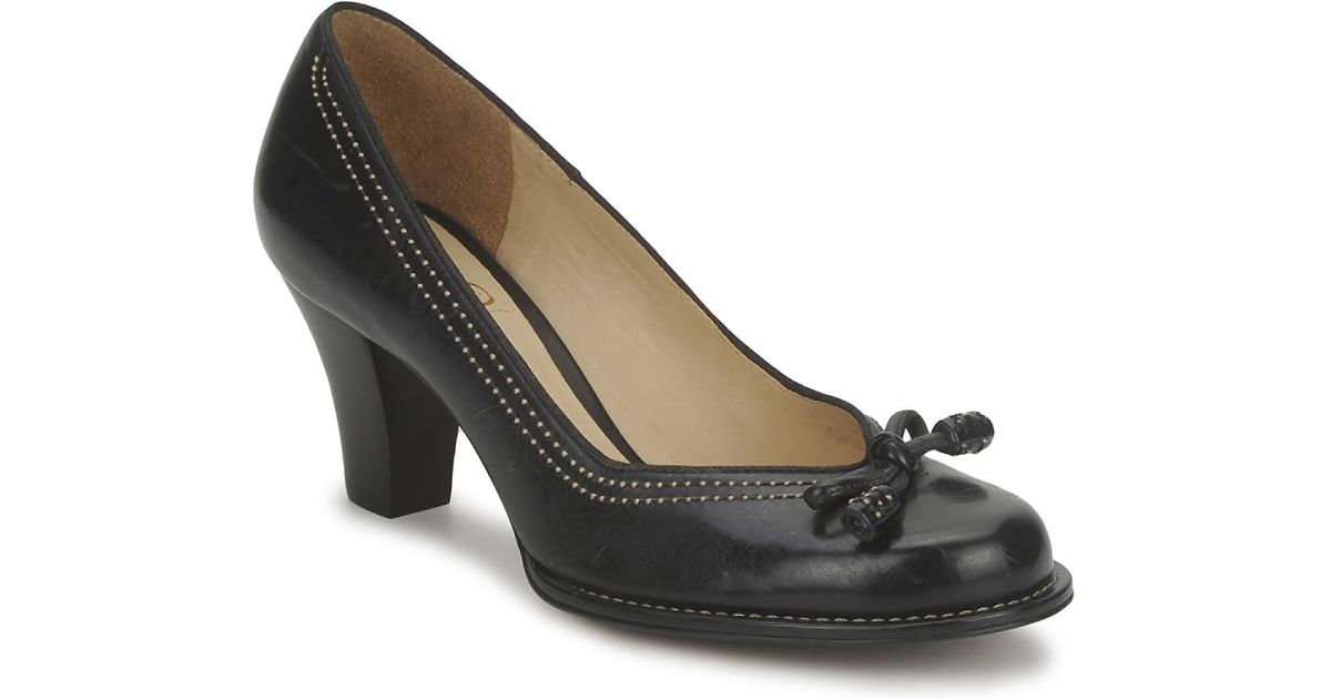 Clarks bombay lights brown sale