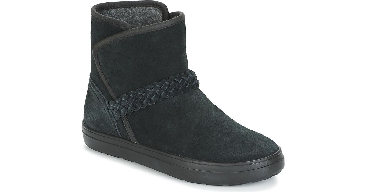 crocs lodgepoint suede boots