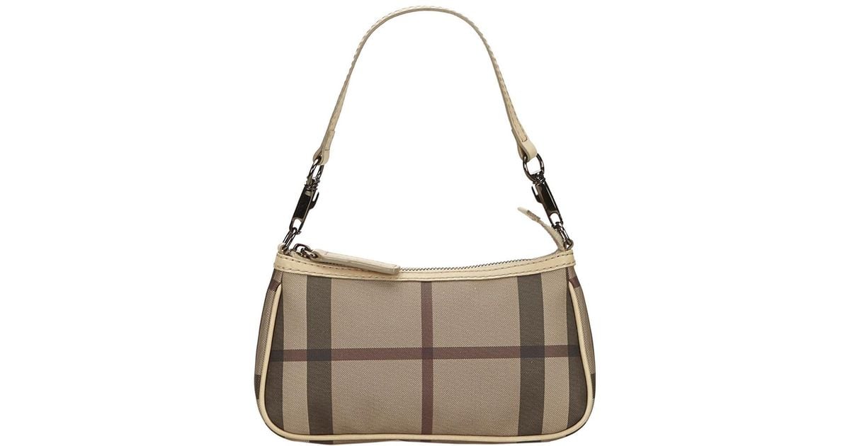 burberry baguette bag