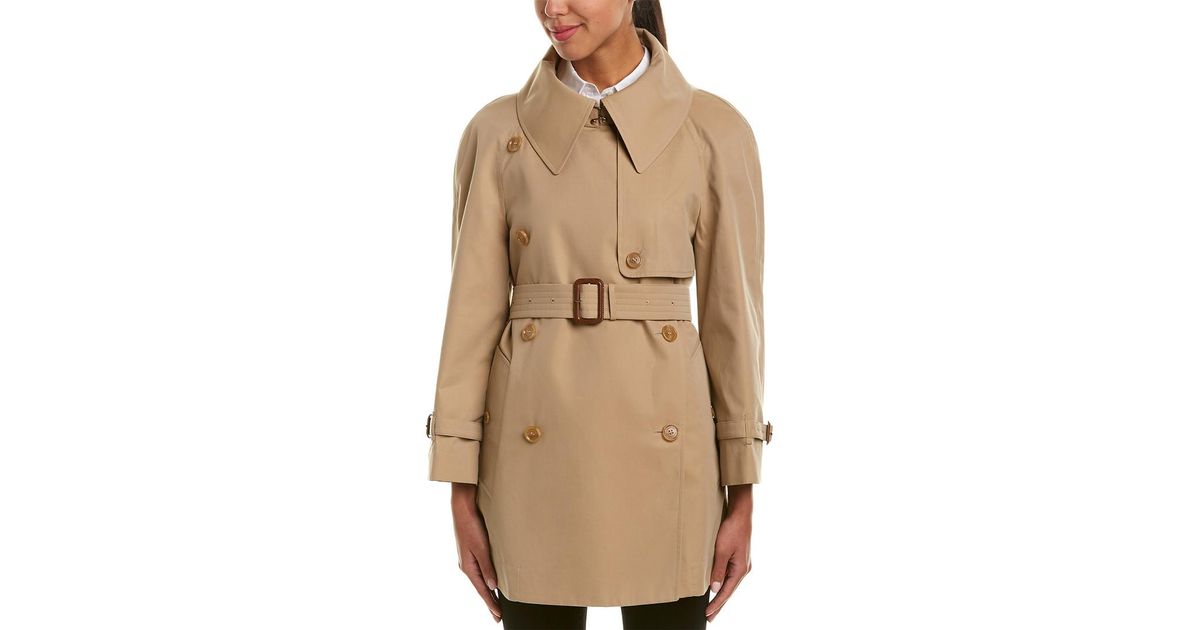 burberry exaggerated collar