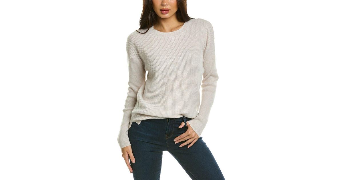 RAFFI Waffle Crew Cashmere Sweater in Gray | Lyst