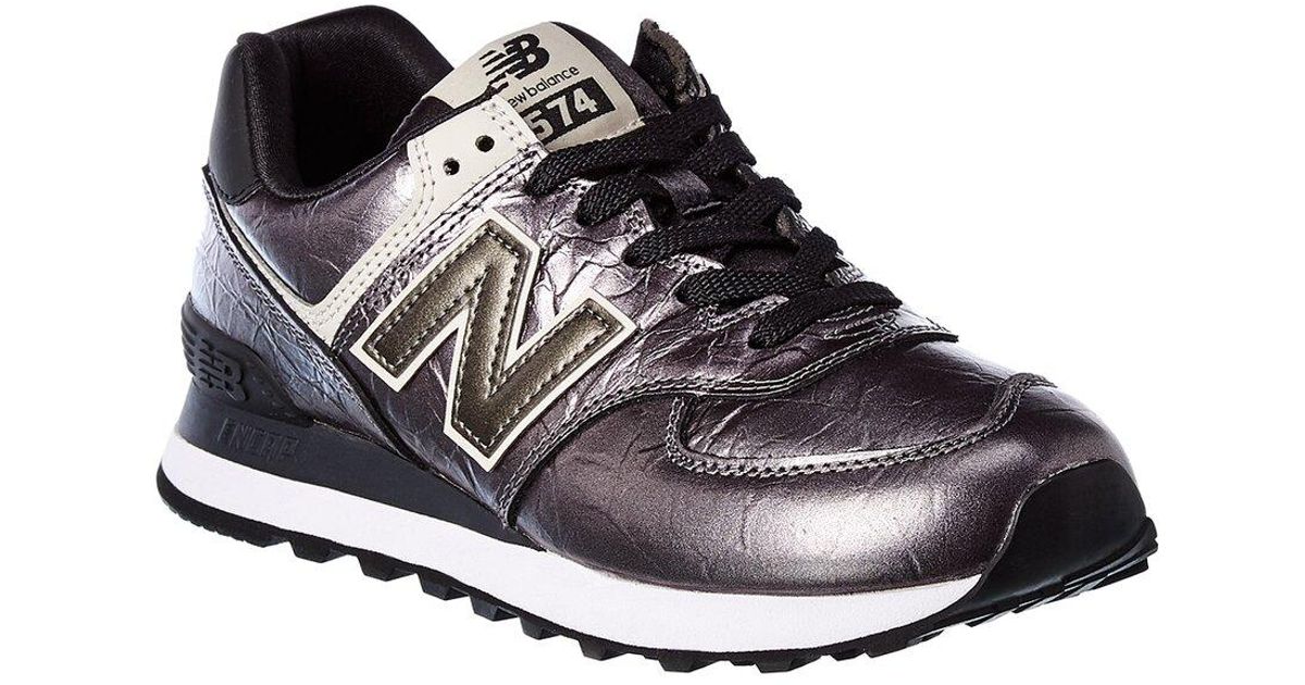 New Balance 574 Sneaker in Black 