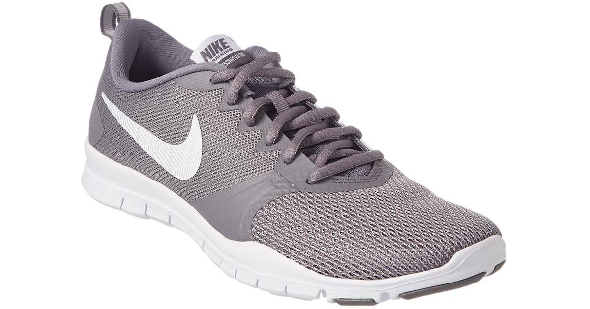 nike gym flex essential trainers
