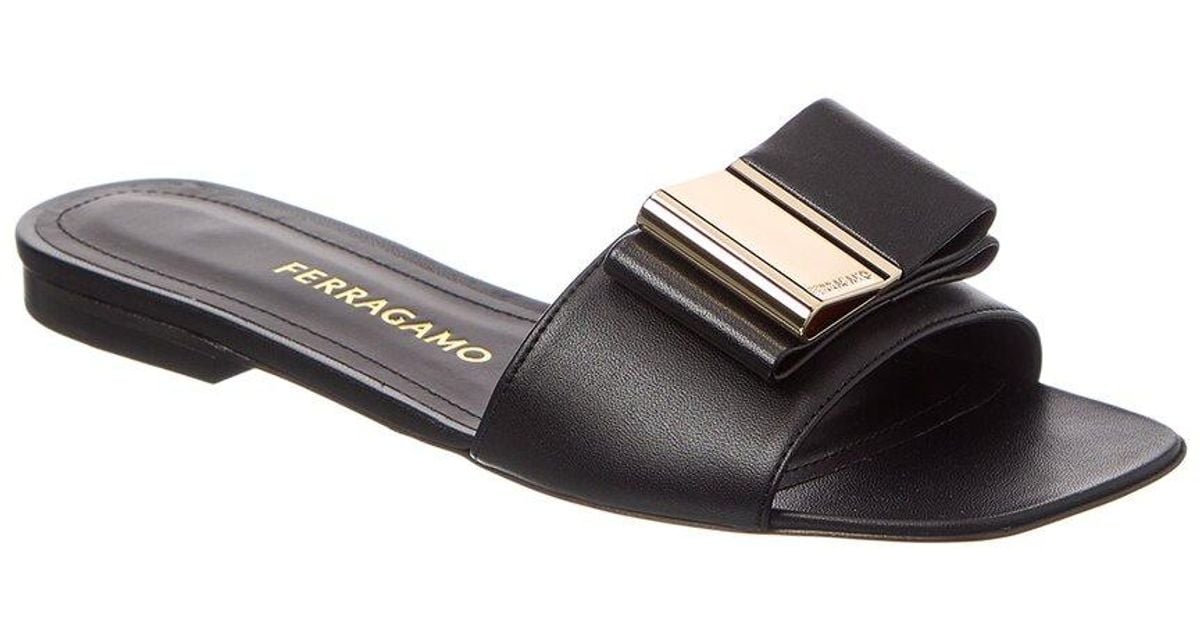 サンダル・ミュール Ferragamo SANDALS WOMAN LYANA Ferragamo Lyana Leather Sandal in Black | Lyst Canada