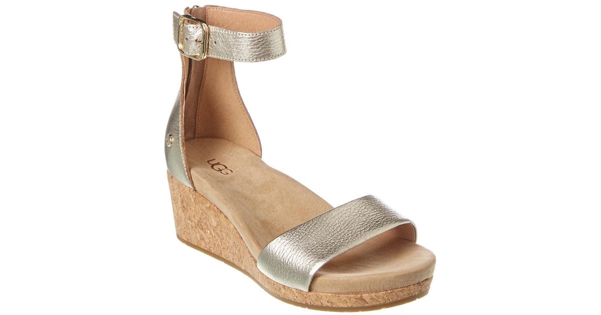ugg zoe ii wedge