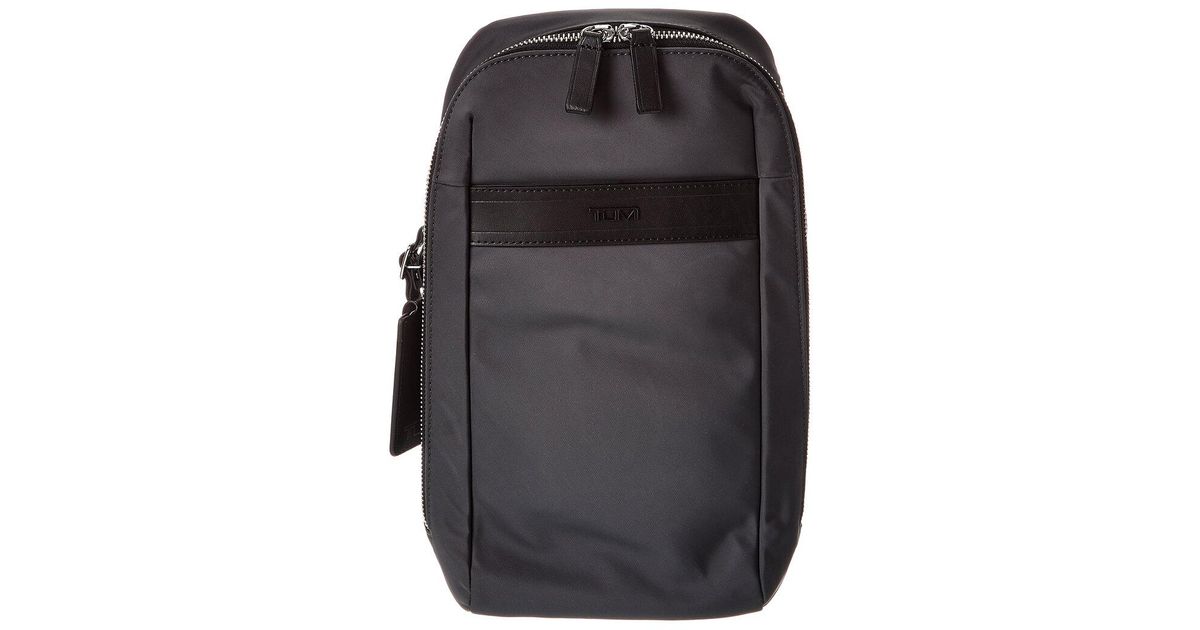 Tumi Ridgeview Sling Bag in Black | Lyst