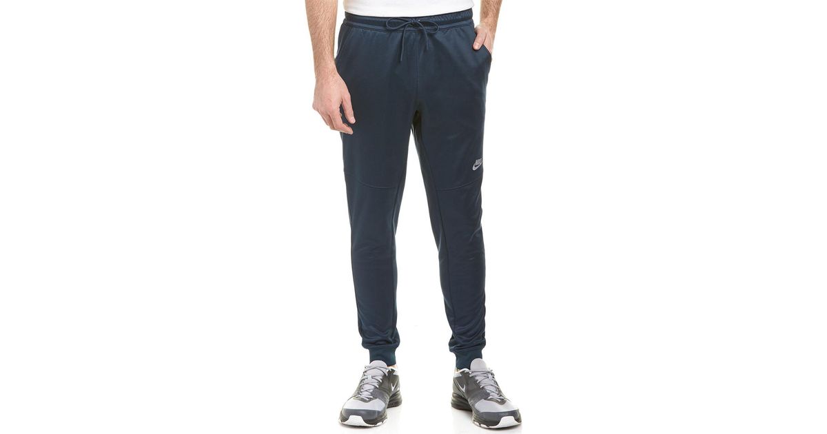 nike tribute jogger