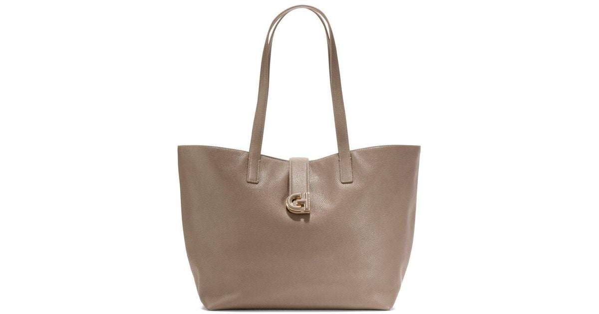 COLE HAAN ★ Simply Everything ミニマル レザー トートバッグ Amazon.com: Cole Haan Simply Everything Tote, Black