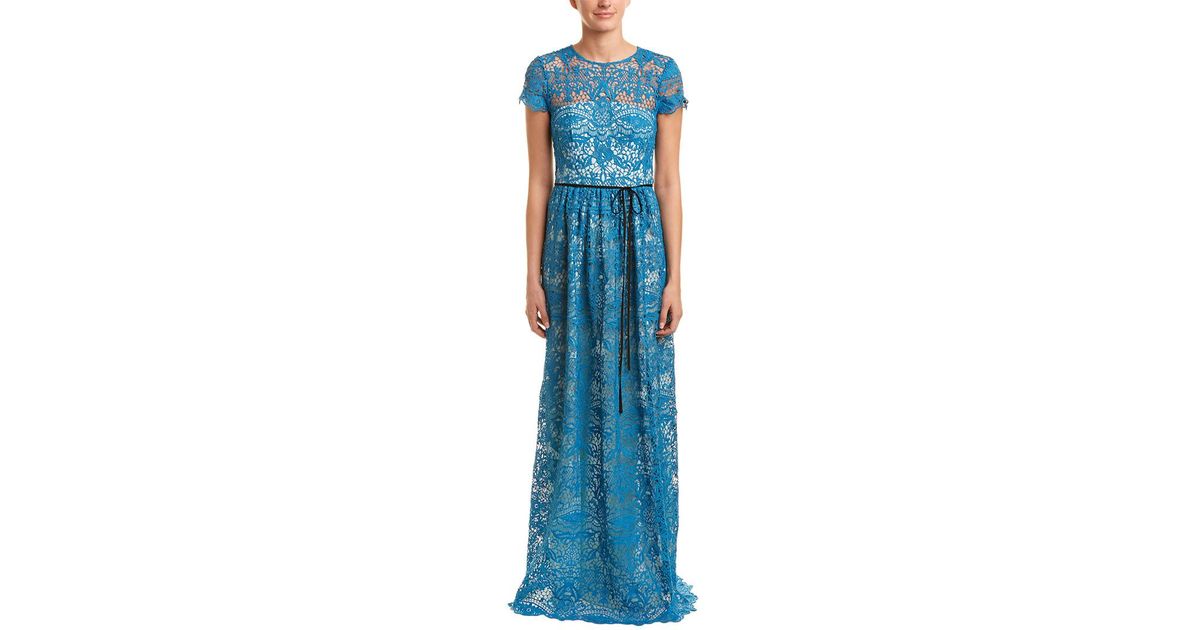 monique lhuillier blue gown