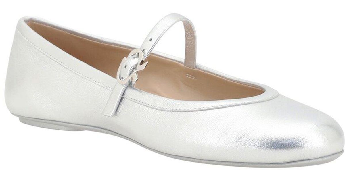 Gianvito Rossi Carla Leather Ballerina Flat in White | Lyst UK