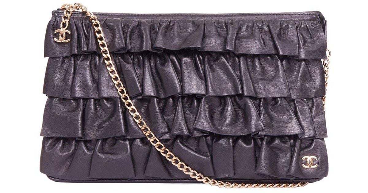 CHANEL Leather 2002 Tiered Crossbody (Authentic Pre-Loved) in Purple | Lyst