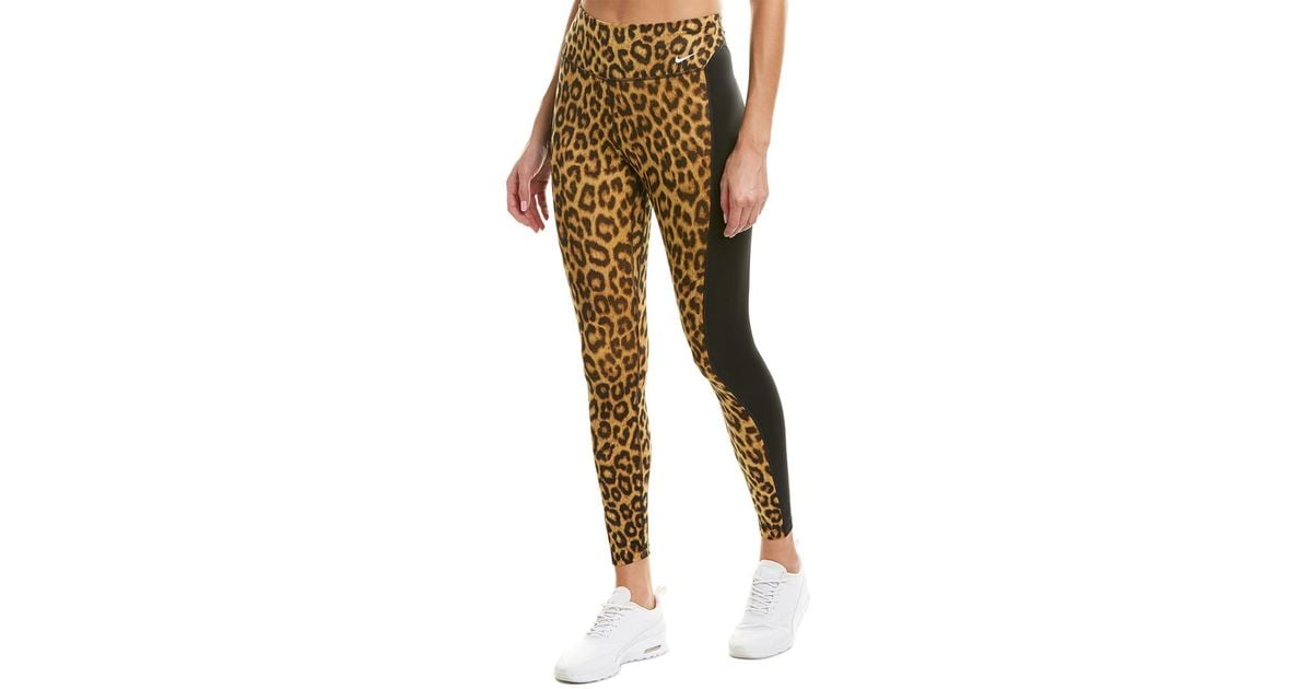 black and white capri pants