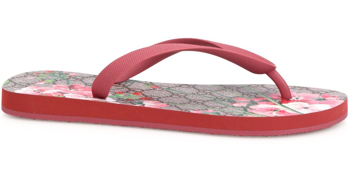 pink gucci flip flops