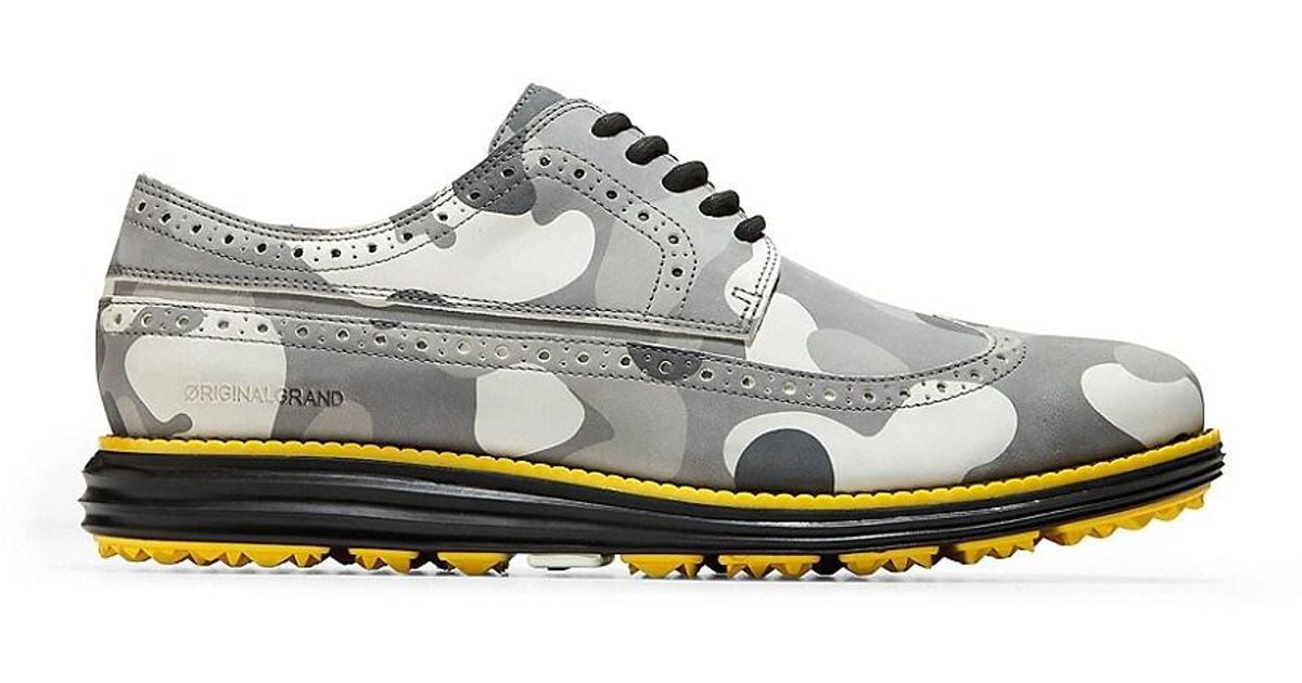 shoe store with treadmill