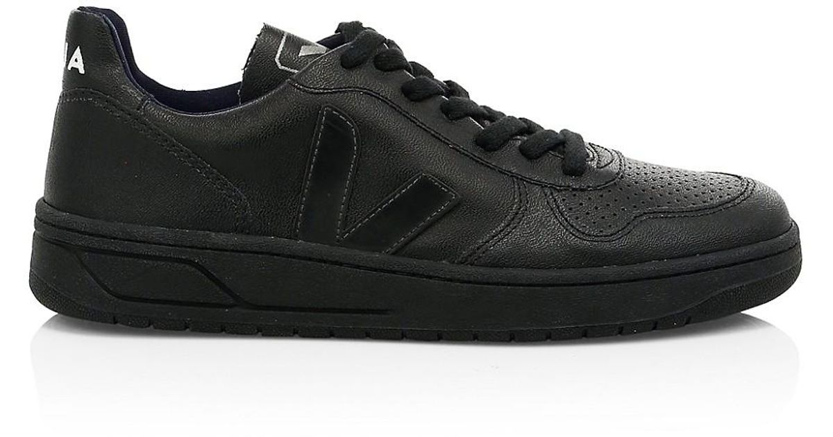 all black veja