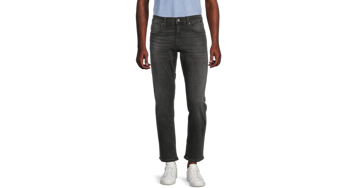 Zach jeans 2025
